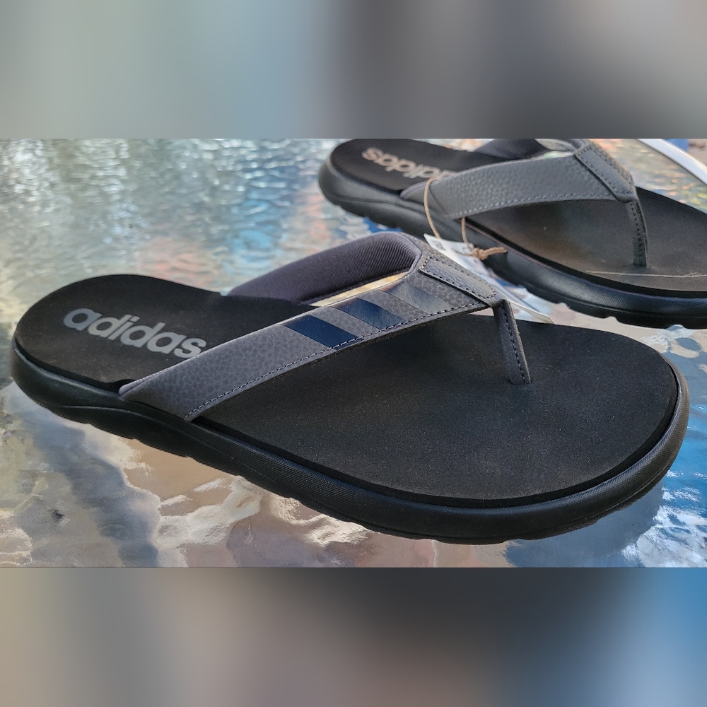 Adidas comfort flip flops. Men size 10